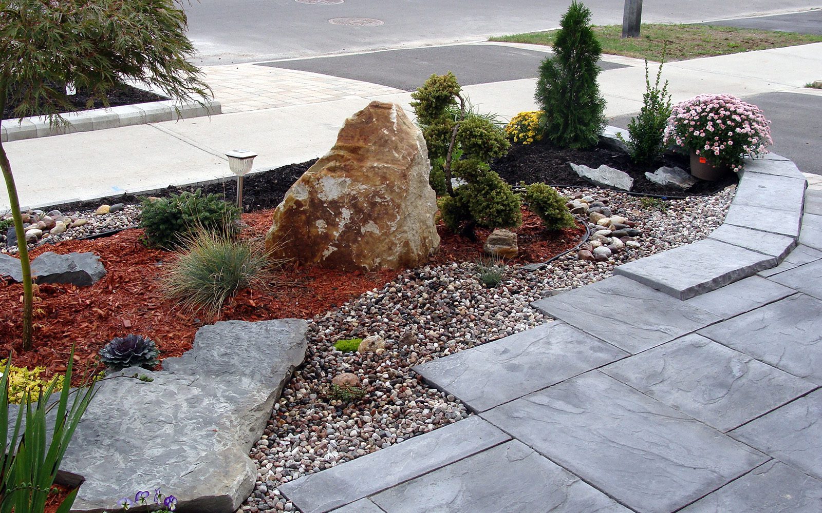 Elegant-Bau-Gartenbau-Landschaftsbau-Kolbermoor-Natursteinarbeiten-anischt3