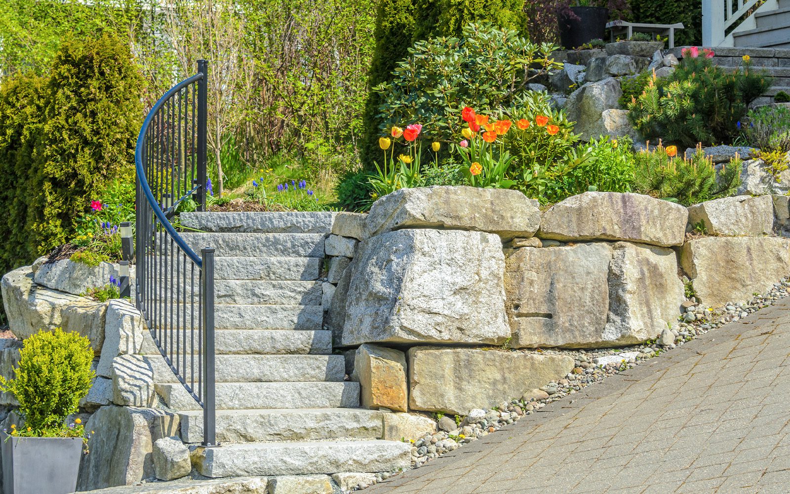Elegant-Bau-Gartenbau-Landschaftsbau-Kolbermoor-terrace-stone